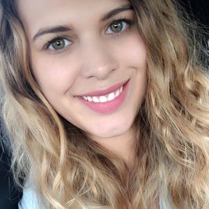 Meet your Posher, Harmony